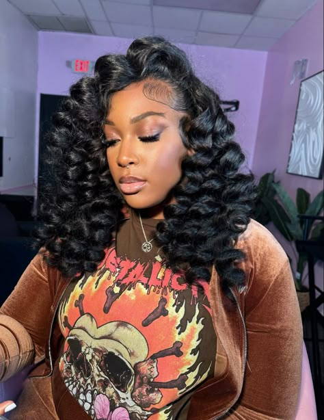 Sew In Weave With Leave Out Wand Curls, Wand Curls Black Women Middle Part, Flip Over Wig With Wand Curls, Bridal Juda Hairstyles, Black Women Wand Curls, Flip Over Quickweave Wand Curls, Curly Hairstyles Quick, Wand Curls Black Women, Wand Curls On Weave