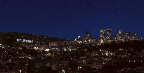 Hollywood Night Aesthetic, Hollywood Sign At Night, Hollywood Landscape, Hollywood At Night, La At Night, Los Angeles At Night, Los Angeles Wallpaper, Los Angeles Aesthetic, Hollywood Night