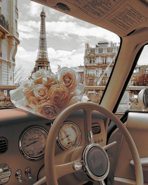 Vintage Princess Aesthetic, Paris Romance, Parfum Chanel, Parisian Aesthetic, Paris Chic, Cream Aesthetic, Bedroom Pictures, Paris Aesthetic, Beige Wallpaper