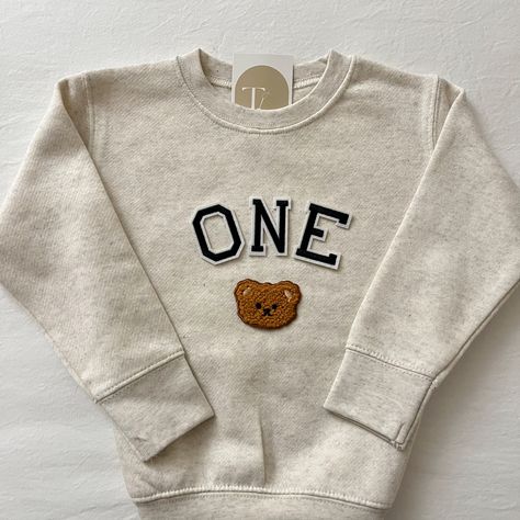 Beary First Birthday Outfit, 1st Birthday Boy Bear Theme, Bear Theme First Birthday Boy, Bear First Birthday, 1st Birthday Gifts For Boys, Beary First Birthday Boy, Boy First Birthday Party Ideas, Bear Themed Birthday Party, First Birthday Outfit Boy