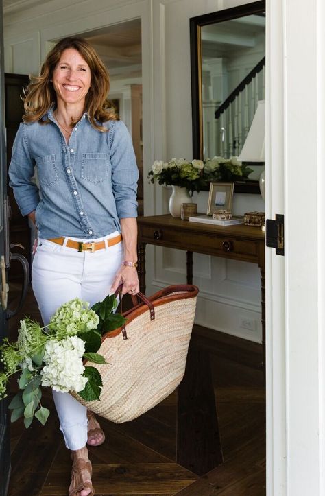 Talk Shop: Heather Strommen // Sweet Shady Lane — Fenimore Lane Sweet Shady Lane, Pretty Shirts, Classic Interior, Feel Inspired, Daily Photo, Design Consultant, Traditional House, Pretty Cool, Vintage Home Decor