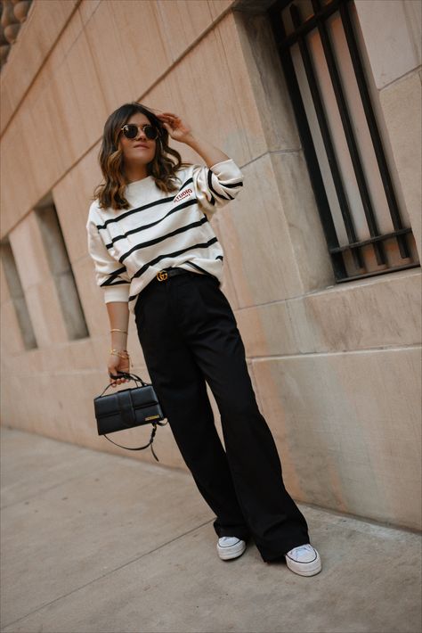 Trousers And Sneakers Outfit, Black Trousers Outfit Casual, Trousers With Sneakers, Causal Chic Outfits, Trousers Outfit Casual, Black Trousers Outfit, Wide Leg Trousers Outfit, Striped Sweater Outfit, Black Pants Outfit