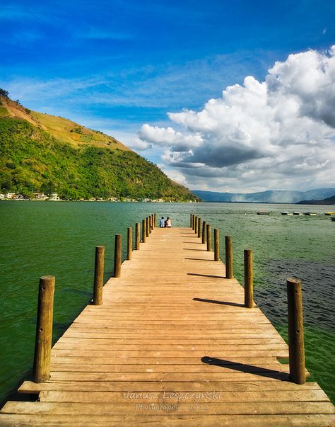 Lake Amatitlan (Lago de Amatitlán) Amatitlan, Guatemala City, Lake Atitlan, Nice Place, Lake Landscape, Place To Visit, Beautiful Lakes, Beautiful Places To Visit, Central America