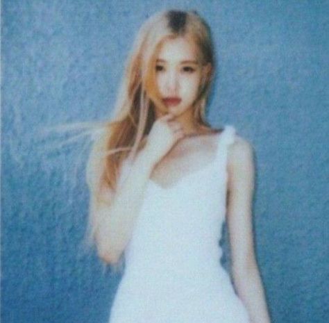 Rosé. Parkchaeyoung. R . Girl .vocal.fyp . Aesthetic . australian girl . Blackpink. Bias .rose .chae .idol . Asian beauty . Queen . golden voice .korean. Singer .Beauty #rose #blackpink #icon #pp #girl Rosé Blue Blackpink, Rosé Core Aesthetic, Rose Short Hair, Rosé Blackpink Blue, Rosé 90s, Rosé Core, Australian Girl, Blue Sargent, Fyp Aesthetic