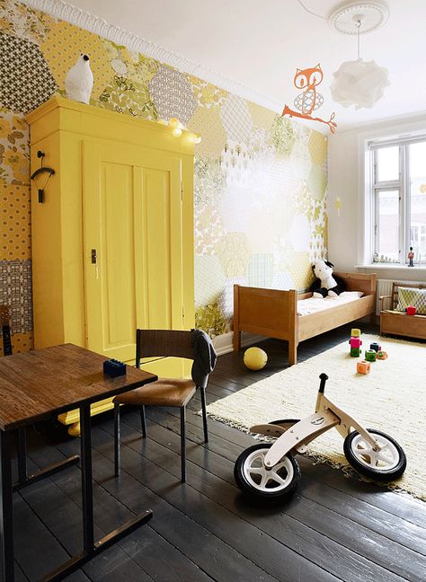 Wallpaper in kids' rooms: 12 amazing nurseries and kids' spaces killing the wallpaper game! #homedecor #kidsrooms #sofreshandsochic #wallpaper // Child's Room, Yellow Furniture, Childrens Bedrooms, Wooden Toy Car, Wooden Toys, Decoration Ideas, Home Decoration, Baby Strollers, Kids Room