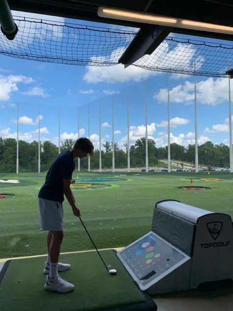 Golf Date Aesthetic, Playing Golf Aesthetic, Golf Men Aesthetic, Golf Boy Aesthetic, Top Golf Aesthetic, Golf Aesthetics Men, Old Money Hobbies, Top Golf Date, Golf Boyfriend