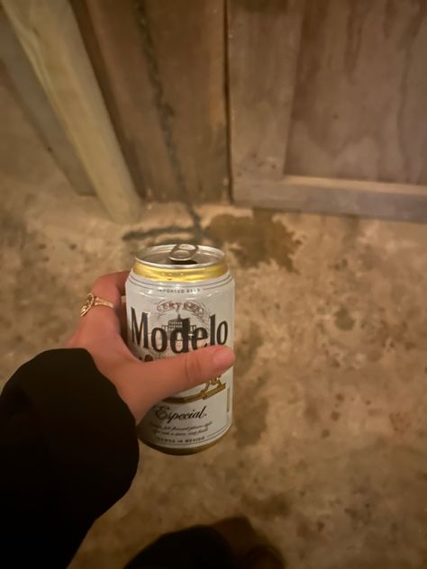 Modelo Beer Aesthetic, Beer Astethic, Beer Modelo, Modelo Beer, Girly Vibes, Hyena, Summer Baby, Summer Nights, Mac