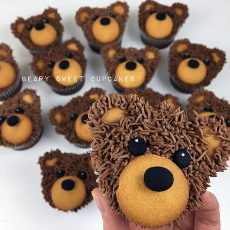 Easy Teddy Bear Cupcakes, Teddy Bear Birthday Cupcakes, Teddy Bear Theme Desserts, Bear Themed Birthday Party Food, Teddy Bear Picnic Cupcakes, Bear Cupcakes Baby Shower Teddy, Teddy Bear Food Ideas, Bear Themed Cupcakes, Teddy Bear Cupcake Cake