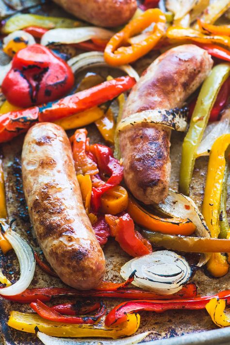 Sheet Pan Peppers, Sausage And Bell Peppers, Bratwurst Dinner, Baked Italian Sausage, Brat Sausage, Brats Recipes, Bratwurst Recipes, Sausage Peppers And Onions, Bratwurst Sausage