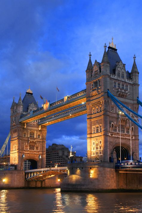 Britania Raya, London Castles, London Dreams, Tower Bridge London, London Night, London Aesthetic, Dream Travel Destinations, London Bridge, Visit London