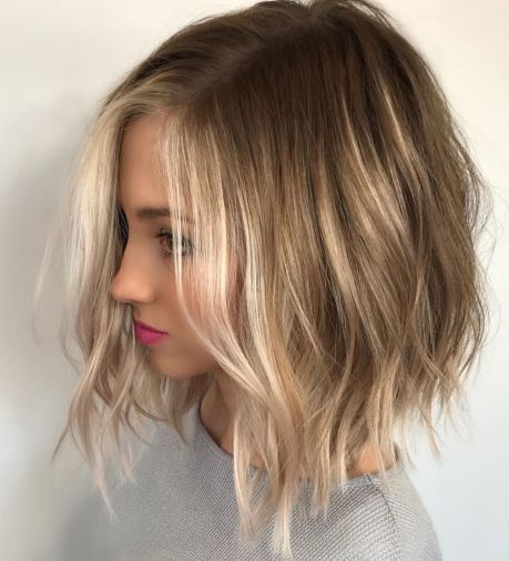 Tousled Bronde Lob color Julianne Hough, Blonde Balayage Bob, Balayage Bob, Blond Balayage, Wavy Haircuts, Bob Haircut For Fine Hair, Balayage Blonde, Long Bob Haircuts, Bob Hairstyles For Fine Hair