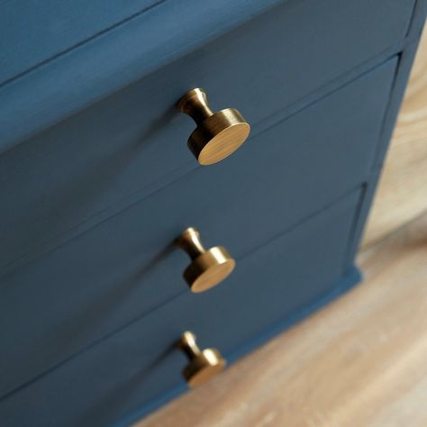 Add a little bling! ⁠ ⁠ Revamp your furniture with our stylish gold hardware. ⁠ ⁠ Perfectly paired with #Puddling from @earthbornpaints. Blue Gold Interior, Round Door Knobs, Gold Cupboard, Brass Door Knob, Cabinet Door Knobs, Cupboard Door Knobs, Stair Rods, Brass Door Knobs, Brass Interior