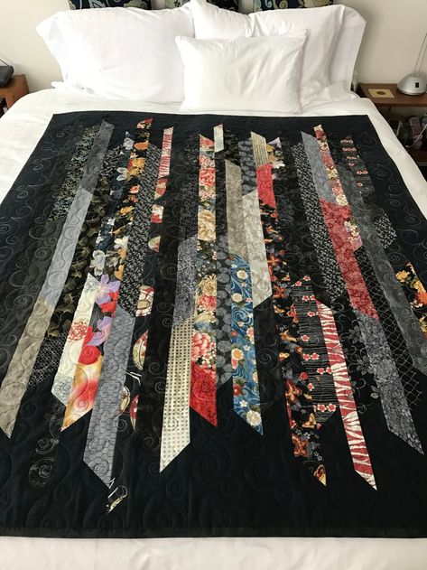 Necktie Quilts, Tie Projects, Jelly Roll Race Quilt, Japanese Quilt Patterns, Necktie Quilt, Strip Quilt Patterns, Asian Quilts, Strip Quilt, Sewing Quilts