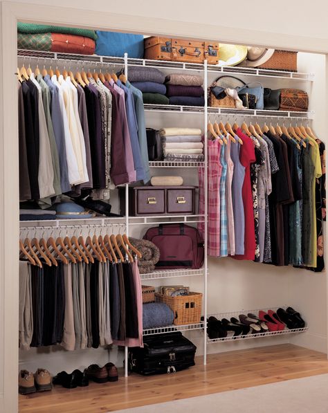 Rubbermaid Closet Organizer, Rubbermaid Closet, Closet Maid, Bedroom Built In Wardrobe, Closet Planning, Walking Closet, Closet Renovation, Closet Layout, Closet Remodel