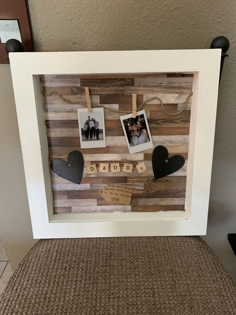 a good present to give to dad for father’s day or a birthday Diy Christmas Gifts For Parents, Diy Christmas Gifts For Dad, Diy Birthday Gifts For Dad, Homemade Birthday Gifts, Christmas Presents For Dad, Xmas Decorations Diy, Photo Gifts Diy, Birthday Presents For Dad, Diy Ugly Christmas Sweater