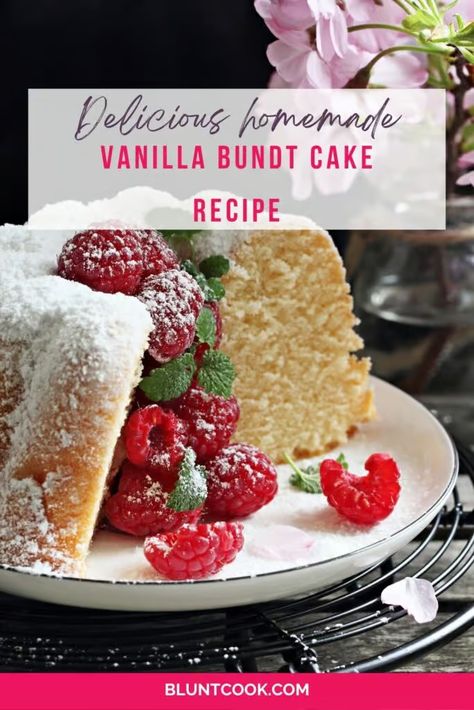 Vanilla Bundt Cake Recipe Bundt Cake Vanilla, Vanilla Bundt Cake Recipes, Vanilla Bundt Cake, Glaze For Cake, Bundt Cake Recipe, Mini Bundt Cakes, Vanilla Glaze, Cake Fillings, Bundt Cakes Recipes