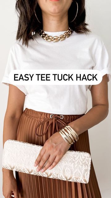 Puneet Brar & Suneet | Canadian 🇨🇦 | Twins on Instagram: "Easy Hack to Tuck Your Tee- 

If tucking in is a problem for you….try this easy hack

#thestylisttwins #yycstylist #ootd #fashiontoday #outfitoftheday #canadianmoms #yycinfluencer #casualwear #canadianstylist #canadianinfluencer #hacktotuck #summer2024 #casualwear2024 #color2024 #easyhack" How To Tuck In A Tshirt, How To Tie A Shirt, Tie A Shirt, Fashion Today, Simple Tricks, Fashion Ideas, Outfit Of The Day, Influencer, Twins