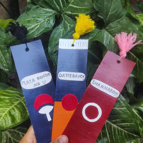 Naruto Diy Gift, Naruto Bookmark Diy, Kakashi Bookmark, Bookmarks Handmade Anime, Anime Bookmarks Diy, Naruto Crafts, Anime Bookmarks Ideas, Naruto Bookmark, Origami Naruto