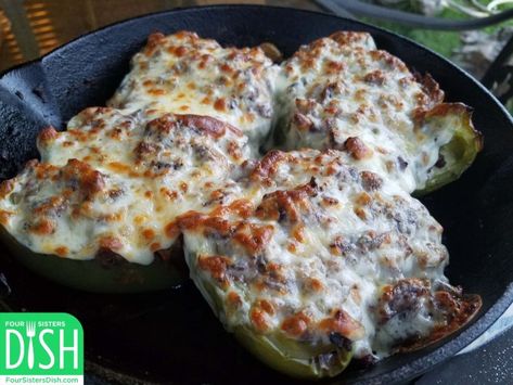 Philly Stuffed Peppers, Stuffed Pepper Soup Crockpot, Roast Beef Seasoning, Grilled Stuffed Peppers, Philly Cheesesteak Stuffed Peppers, Cheesesteak Stuffed Peppers, Easy Dinner Recipes Crockpot, Veggie Dinner, Philly Cheesesteak