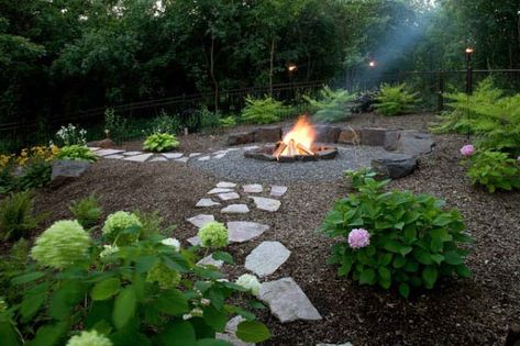 Top 50 Best Fire Pit Landscaping Ideas - Backyard Designs Natural Fire Pit, Paver Fire Pit, Fire Pit Materials, Rustic Fire Pits, Outdoor Fire Pit Designs, Fire Pit Landscaping, Rustic Backyard, Cool Fire Pits, Concrete Fire Pits