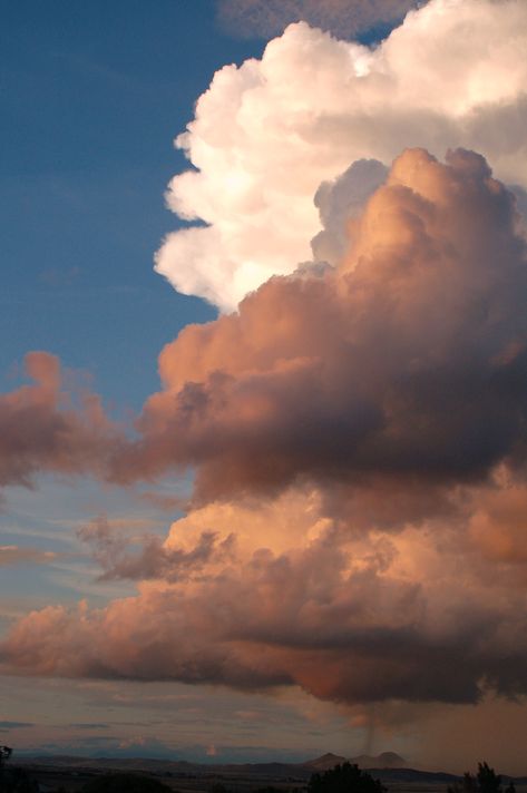 Monsoon Clouds - Prescott AZ - photo by Teri Lyn Smith Monsoon Clouds, Whats Wallpaper, Prescott Az, Galaxy Painting, Sky Painting, Pretty Sky, Cloud Painting, Sky Art, 판타지 아트