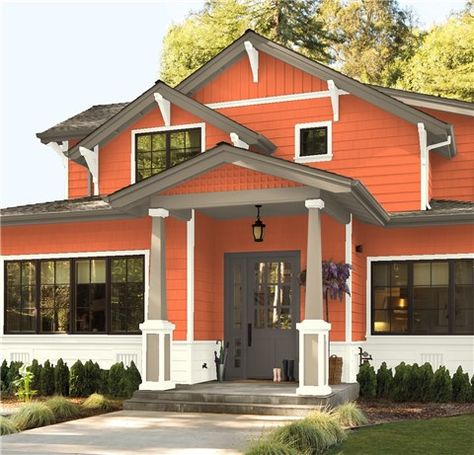 Burnt Orange House Exterior, Beach House Ideas Exterior, Bloxburg Beach House, Hardy Plank Siding, Outside House Colors, White Exterior Houses, Clapboard Siding, House Colours, Color Combinations Paint