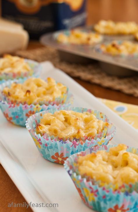 Essen, Recipe For Mac And Cheese, Mac And Cheese Cupcakes, Ritz Cracker Crust, Cheese Cupcake, Ritz Cracker, Family Feast, Cheese Recipes, Mac And Cheese