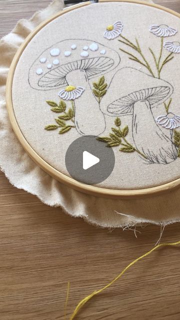 Christmas Mushroom, Mushroom Garden, Garden Embroidery, Diy Embroidery Designs, Calico Fabric, Embroidery Videos, Punch Needle Embroidery, Embroidery Motifs, Personalized Embroidery