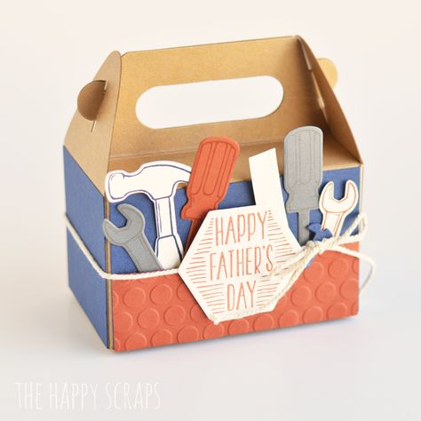 Father's Day Tool Box Gift Card Holder - The Happy Scraps Tool Box Gift, Card Box Holder, Diy Gift Card, Gift Card Boxes, Diy Father's Day Gifts, Diy Pins, Itunes Gift Cards, Crafts Gifts, Father's Day Diy