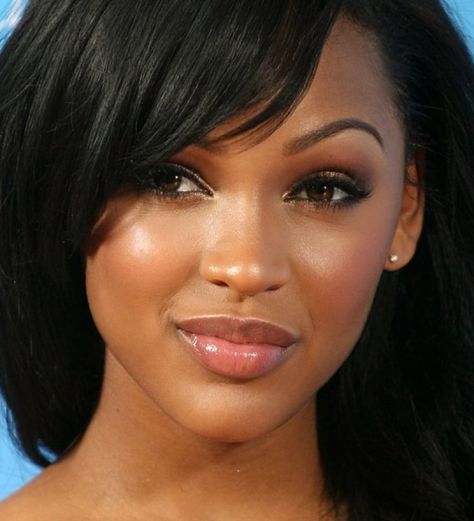 LAX AVE on Twitter: "… " Megan Good 2000s, 2000s Makeup Looks, 90s Makeup Look, Megan Good, Romantic Makeup, Meagan Good, 90s Makeup, Black Actresses, Bible Women