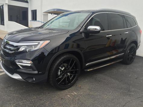 2016 Honda Pilot  Loving the rims on it Honda Pilot Custom, Honda Pilot 2016, Gmc Trucks Sierra, Dream Whip, Family Suv, Mom Car, Honda Motors, Aftermarket Wheels, Honda Pilot