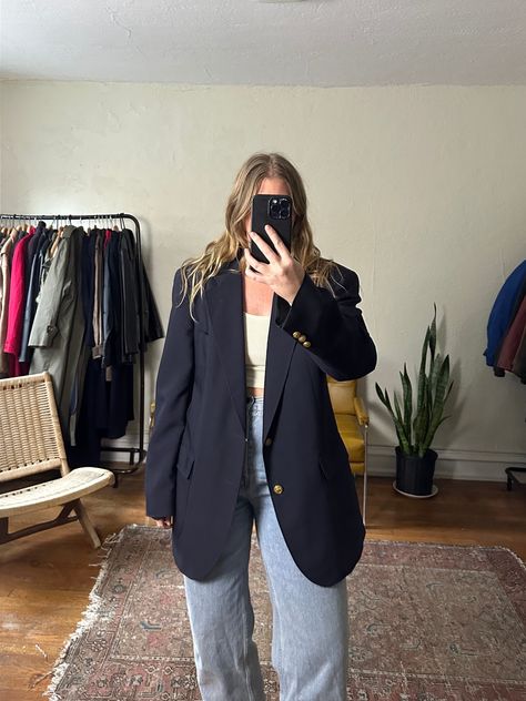 Oversized Navy Blazer Outfit, Navy Blazer Outfit Women Casual, Over Size Blazer Outfits, Dark Blue Blazer Outfit, Navy Blazer Outfit Women, Navy Jacket Outfit, Navy Blazer Outfit, Boyfriend Blazer Outfit, Navy Blue Blazer Women