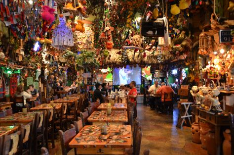 The remarkable interior of a Columbian rancho where students spend their last evening immersed in Columbian culture Columbian Culture, Colombian Restaurant, Colombian Culture, Restaurant Decoration, Restaurant Decor, Miami, Table Settings, Restaurant, Google Search