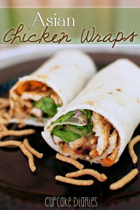 Asian Chicken Wraps Asian Chicken Wraps, Cupcake Diaries, Sandwich Wraps, Chicken Wrap, Diner Recept, Asian Chicken, Making Lunch, Chow Mein, Chicken Wraps