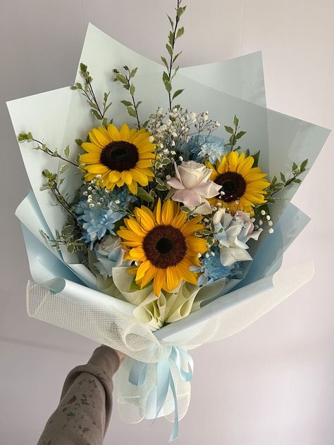 Yellow White Flower Bouquet, Sunflower Bouquet With Blue, Blue Sunflower Bouquet, 3 Sunflower Bouquet, Sky Blue Bouquet, Sunflower Mixed Bouquet, Sunflower Prom Bouquet, Sunflower And Blue Flower Bouquet, Blue And Yellow Flower Bouquets