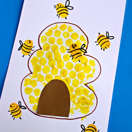 Yellow Crafts for Toddlers with Creative Activities! • K4 Craft Bubble Wrap Art, Bee Hive Craft, Bug Activities, Bee Crafts For Kids, Sun Crafts, Bee Activities, Yellow Crafts, Spring Crafts For Kids, Bee Crafts