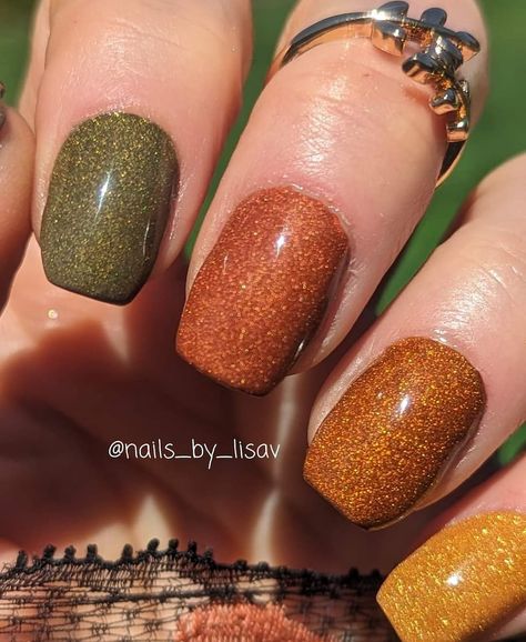 Autumn Treasures Gradient Set / Aspen, Sienna, Fireside, Cocoa, Mossy. - Etsy Dip Powder Nails Colors Fall 2024, Fall Nails Plaid Accent, Pedicure Colors Fall, Fall Accent Nail, Thanksgiving Gel Nail Ideas, Simple Fall Dip Nails, Sns Dipping Powder Nails Fall, November Dip Nails, Fall Nail Inspiration Autumn