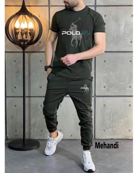 Polo Ralph Lauren Store, Mens Tracksuit Set, Ralph Lauren Store, Mens Tracksuit, 4 By 4, Mens Jogger Pants, Stylish Hoodies, Suit Men, Track Suit Men