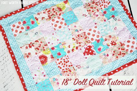 Quilted Doll Blanket, Doll Bed Quilts, Doll Quilt Patterns Free, Doll Blankets To Sew, Doll Quilt Patterns, American Girl Doll Quilt, Doll Blankets, Girl Quilts Patterns, Quilted Items