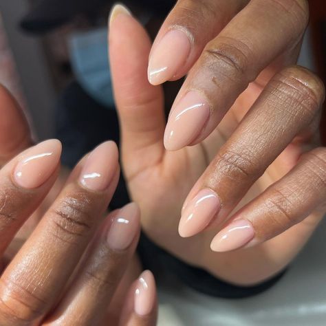 Put all your hands where my eyes can see | Instagram Feminine Nails Classy Almond, Short Almond Nails Dark Skin, Russian Manicure Black Women, Quiet Luxury Nails, Neutral Nails Black Women, Classy Nails Black Women, Very Short Almond Nails, Almond Nails Black Women, Nude Nails Black Women