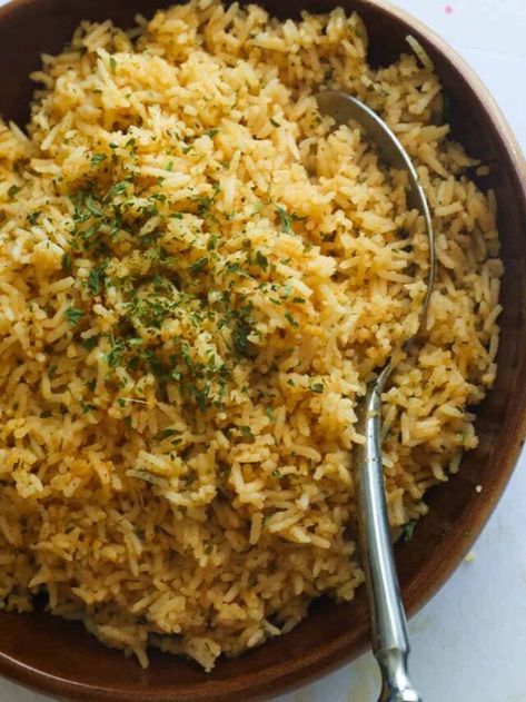 Herb Butter Rice, Rice To Go With Steak, Budget Rice Recipes, Rice For Steak Dinner, Buttery Rice Recipes, Rice To Go With Chicken, Salmon Sides Dishes Rice, Seasoned Jasmine Rice Recipes, Easy Seasoned Rice Recipes