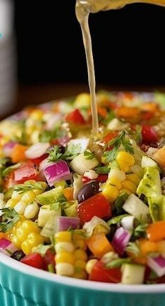 Salad With Dressing, Mexican Chopped Salad, Mexican Salads, Resep Diet, Salad Pasta, Chopped Salad, Idee Pasto Sano, Healthy Salads, Summer Salads