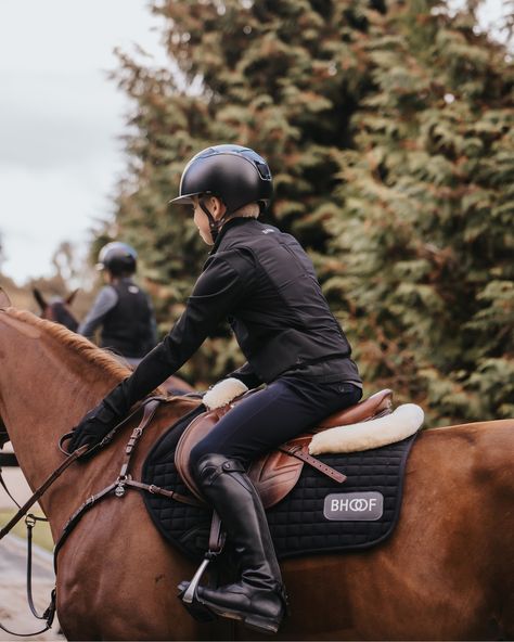 Meet the new Bhoof athletes - Mathilda and Jonathan Hansson.   With impressive international achievements and a burning passion for equestrian sports, we are excited to follow these young talents and be a part of their journey.   Read more about our new Bhoof athletes by the link in bio.   #Bhoof #BhoofAthletes #showjuping Showjumping Photography, Royal Horse Riding Aesthetic, Recreate Pictures, Group Horse Riding, Horse Riding School, Equestrian Aesthetic Show Jumping, Heart Horse, Burning Passion, Equestrian Outfit