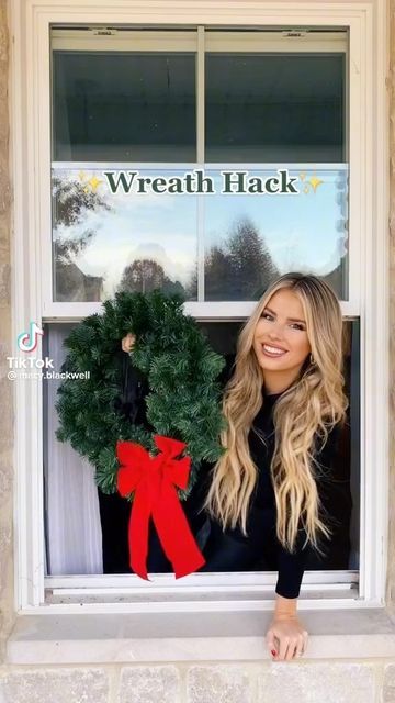 Macy Blackwell, Christmas House Lights, Houzz Decor, Love Funny, Funny Food, Nordic Christmas, Diy Holiday Decor, Front Porch Christmas Decor, Food Cooking