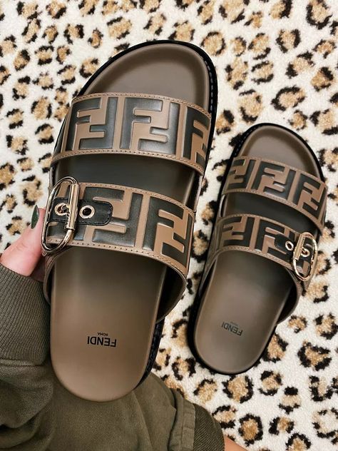 #slides #fendi #sandals #birkenstock #LTKgiftspo#LTKshoecrush #LTKstyletip Fendi Slides Women, Summer Slides 2024, Fendi Sandals Women, Fendi Shoes Woman, Fendi Sandals Outfit, Fendi Slides Outfit, Fendi Outfits Women, Fendi Slippers, Fenty Slides