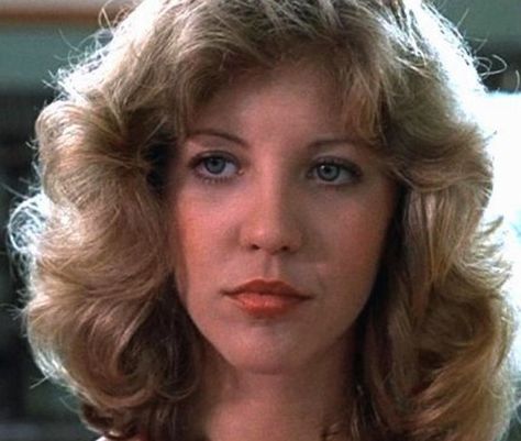 Nancy Allen 80s Hair Tutorial, Veronica Heathers, Carrie The Musical, Carrie 1976, Prom King And Queen, Nancy Allen, Shirley Manson, Carrie White, Emilie De Ravin