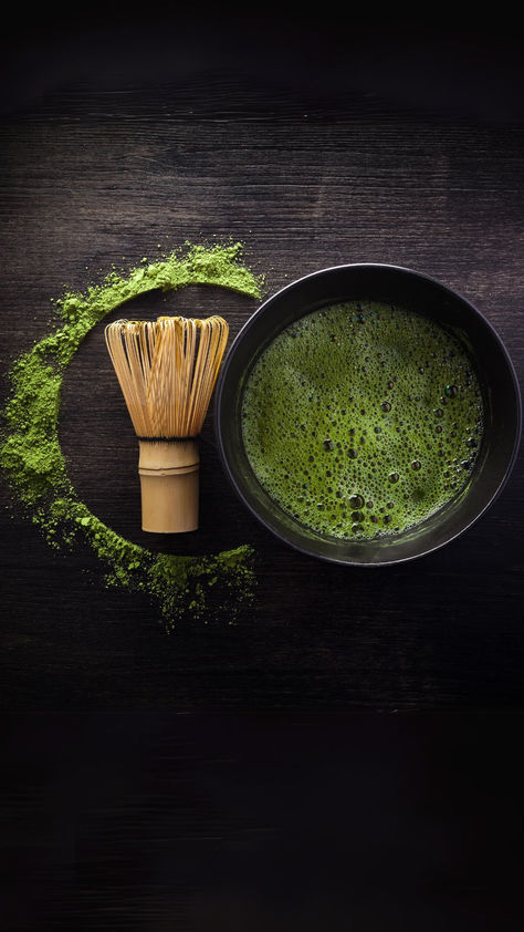 Matcha mixed in bowl next to bamboo whisk and matcha powder. Matcha Moodboard, Matcha Drink Aesthetic, Matcha Photography, Matcha Ideas, Matcha Ceremony, Matcha Design, Green Tea Plant, Matcha Drinks, Matcha Lover