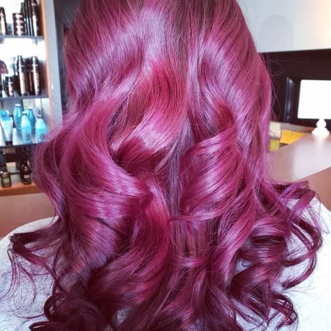 Love 💜 Brown And Fuschia Hair, Mcbling Hair, Magenta Pink Hair, Magenta Tips Hair, Long Magenta Hair, Curly Hair Magenta, Magenta And Light Pink Hair, Dark Pink Hair, Straight Wavy Hair