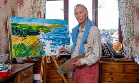 A new start after 60: ‘I started sketching at 72 – and graduated with a fine art degree at 96’ | Life and style | The Guardian Drake Passage, Pochade Box, Stage Designer, A New Start, New Student, Fine Arts Degree, Art Degree, Over The River, Pink Orchids