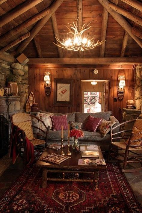 Log Cabin Living, Log Cabin Decor, Casa Country, Cabin Interiors, Wooden Cabins, Cabin Living, Rustic Cabin Decor, Log Cabin Homes, Lodge Decor